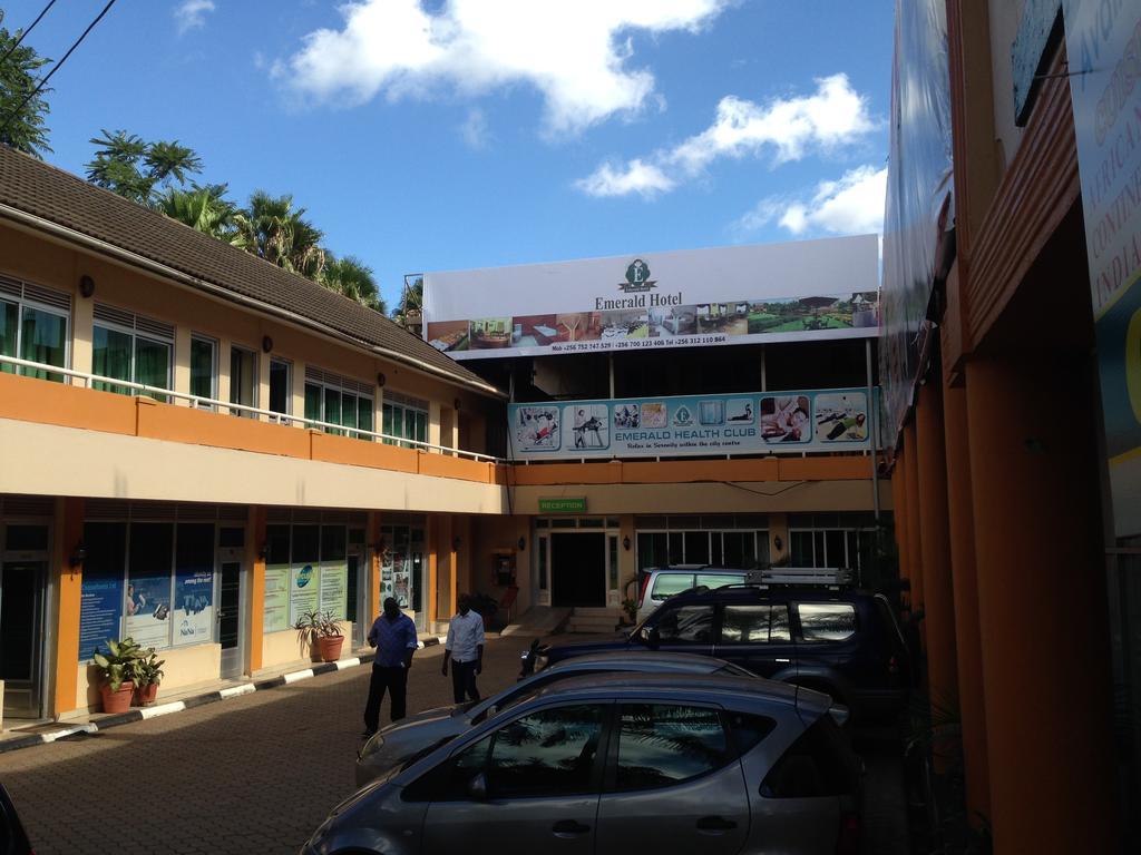 Emerald Hotel Kampala Eksteriør billede