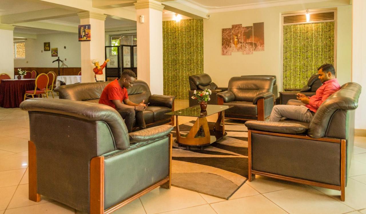 Emerald Hotel Kampala Eksteriør billede
